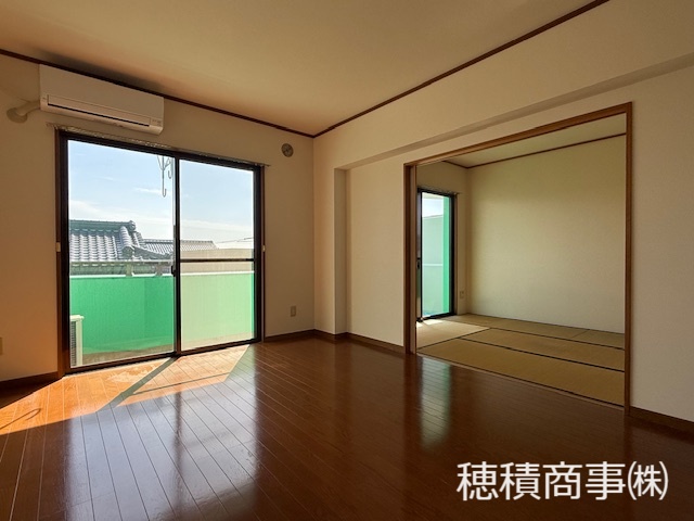 居室・リビング　ＬＤＫ（13.5帖）新しいエアコン付