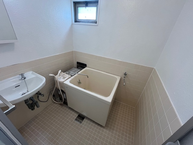 バス・シャワールーム　バストイレ別室