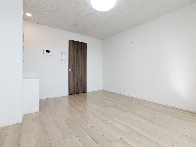 居室・リビング　図面と現状に相違がある場合には現状を優先