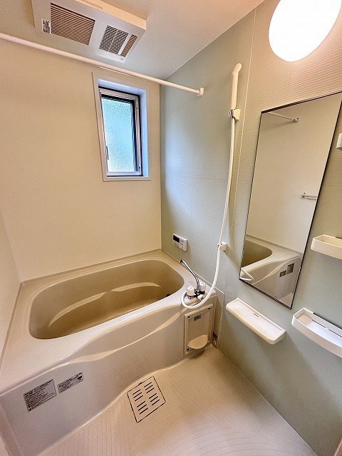 バス・シャワールーム　※別部屋参考写真です。