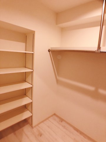 HillsSouthtower_内装_4