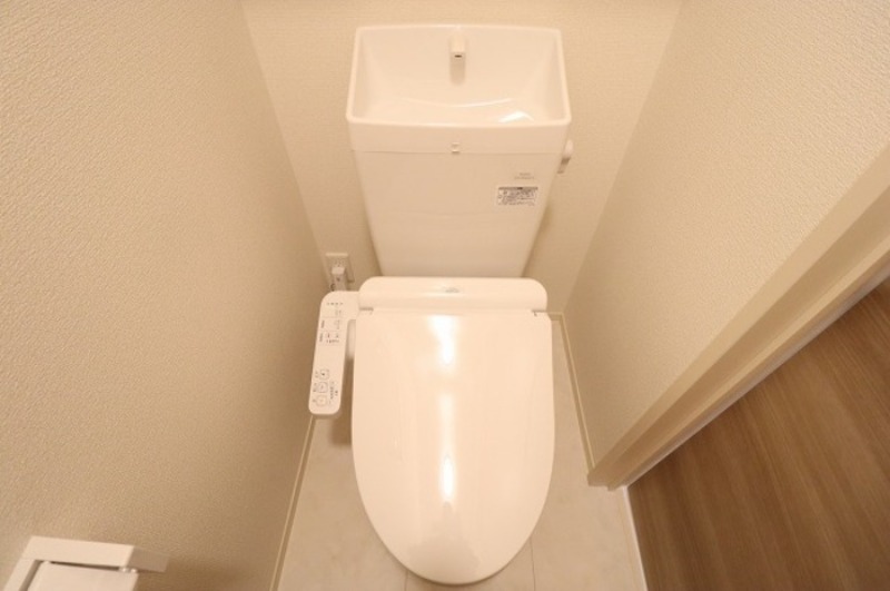 トイレ　図面と現状に相違がある場合には現状を優先