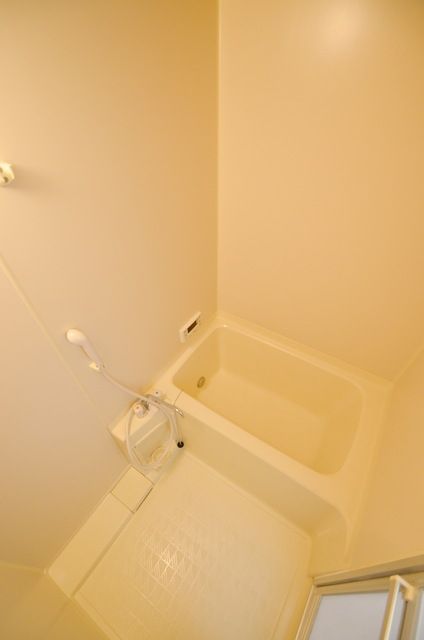 バス・シャワールーム　バスルーム