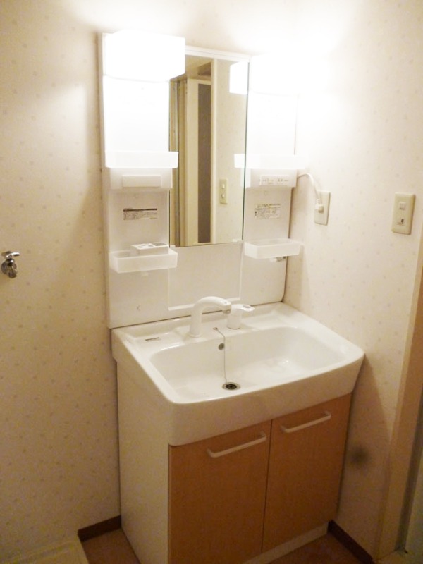 洗面設備　人気のシャンプードレッサー☆