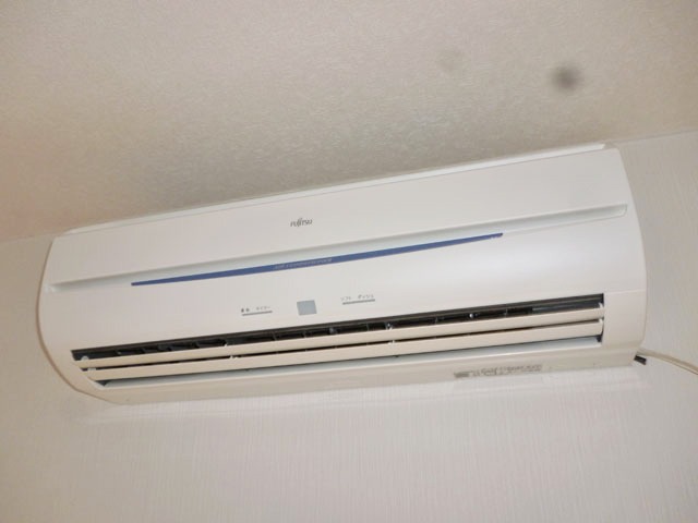 その他設備　エアコン付きで夏も冬も快適です♪