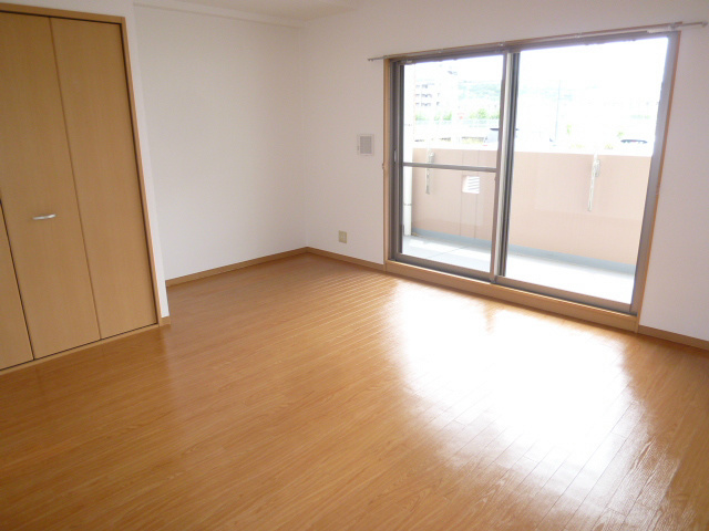 居室・リビング　※他部屋参照・現状優先