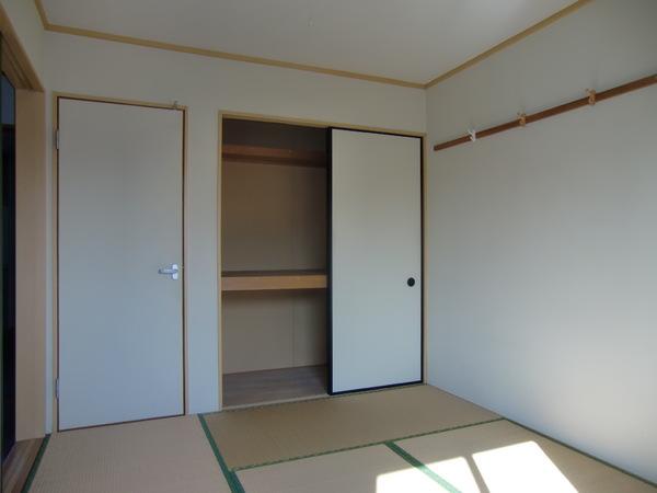 収納　和室６帖