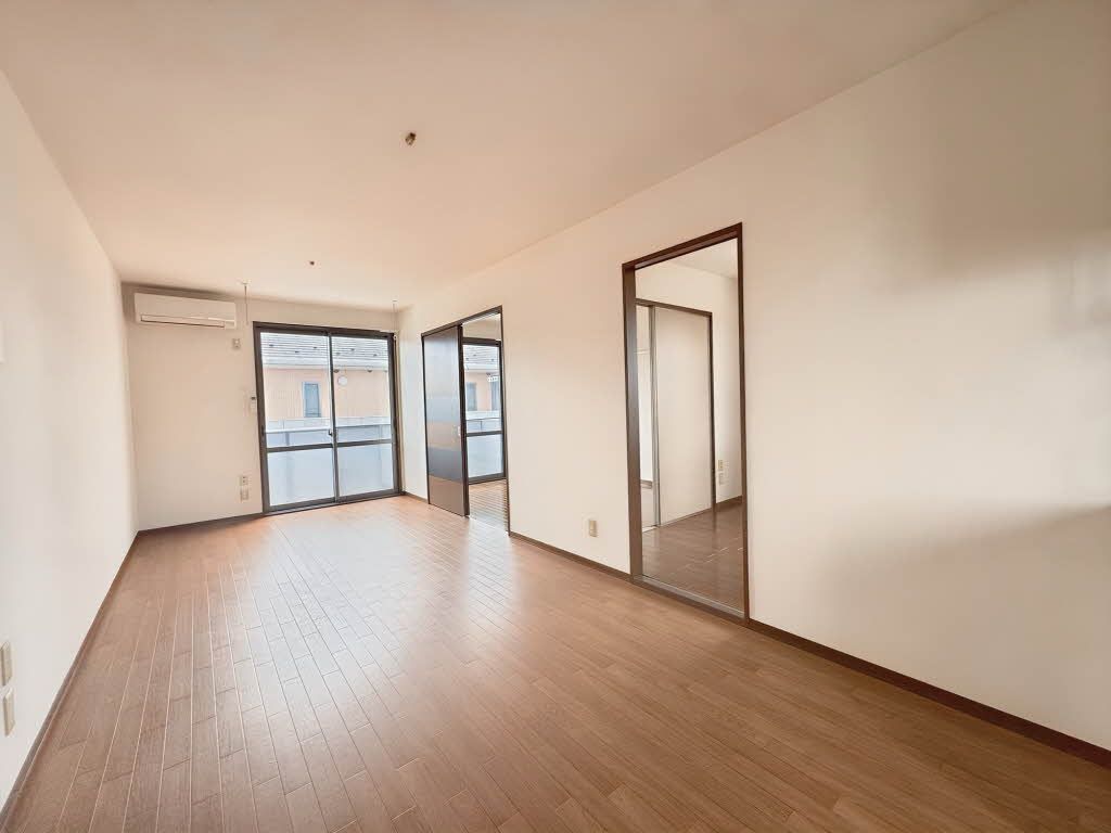 居室・リビング　リビング