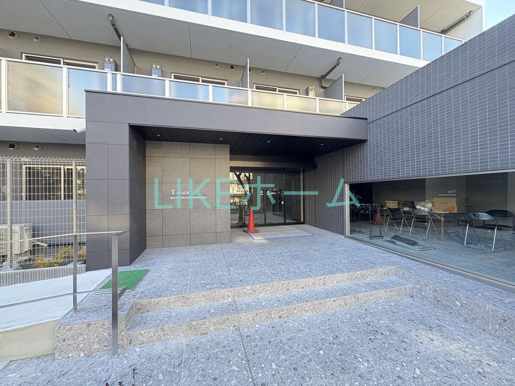 エントランス　エントランス