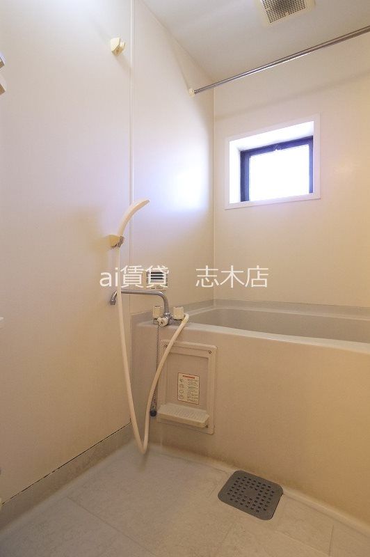 バス・シャワールーム　※別号室写真※