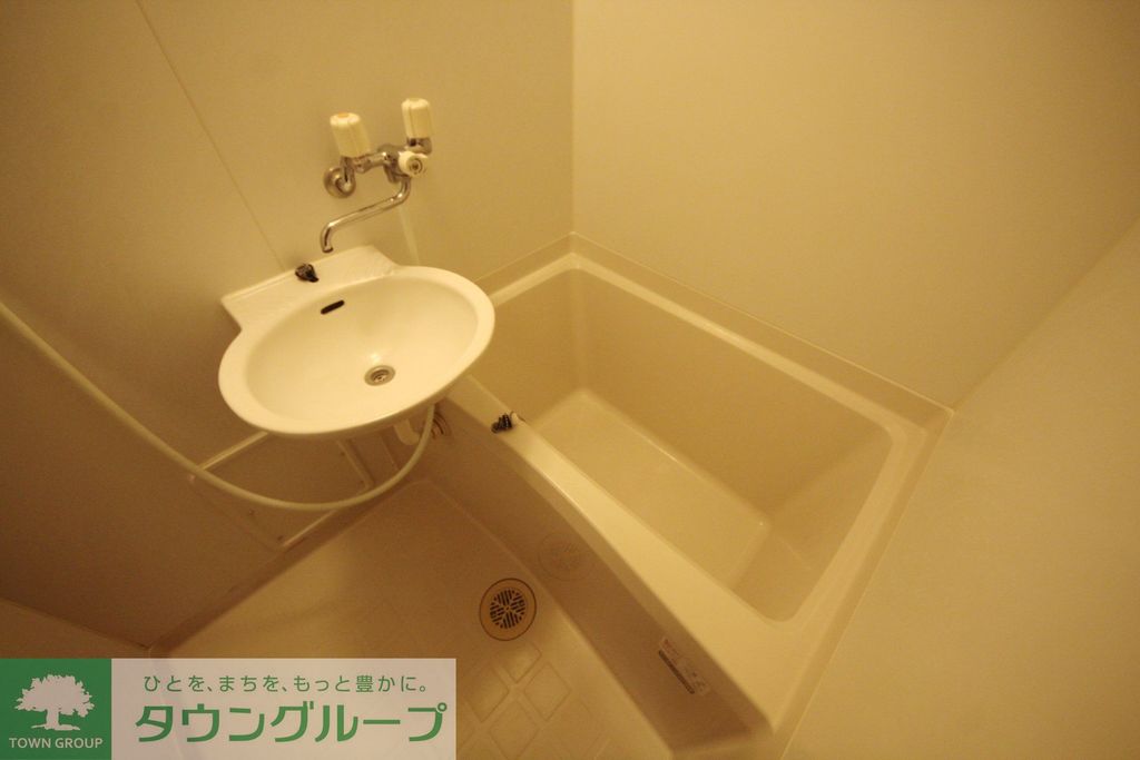 バス・シャワールーム　バス