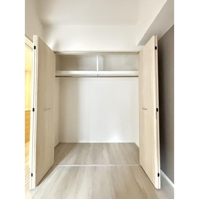 収納　写真は同タイプ住居です。