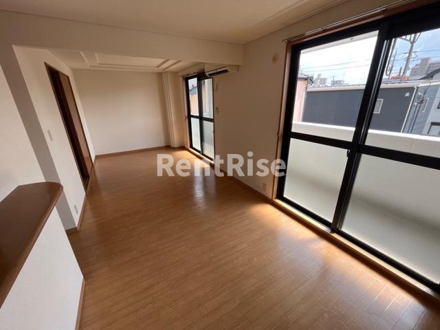 居室・リビング　リビング