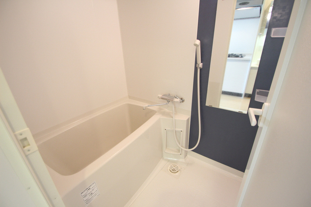 バス・シャワールーム　※別室のお写真を参考にしております