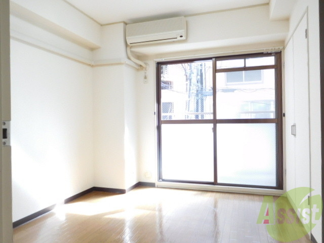 居室・リビング　ピッカピカフローリング