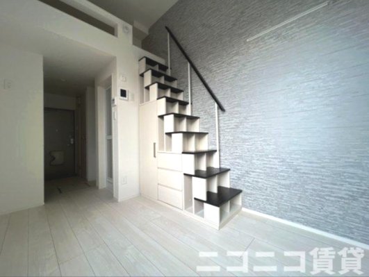 居室・リビング　別号室イメージの為、現状を優先致します。