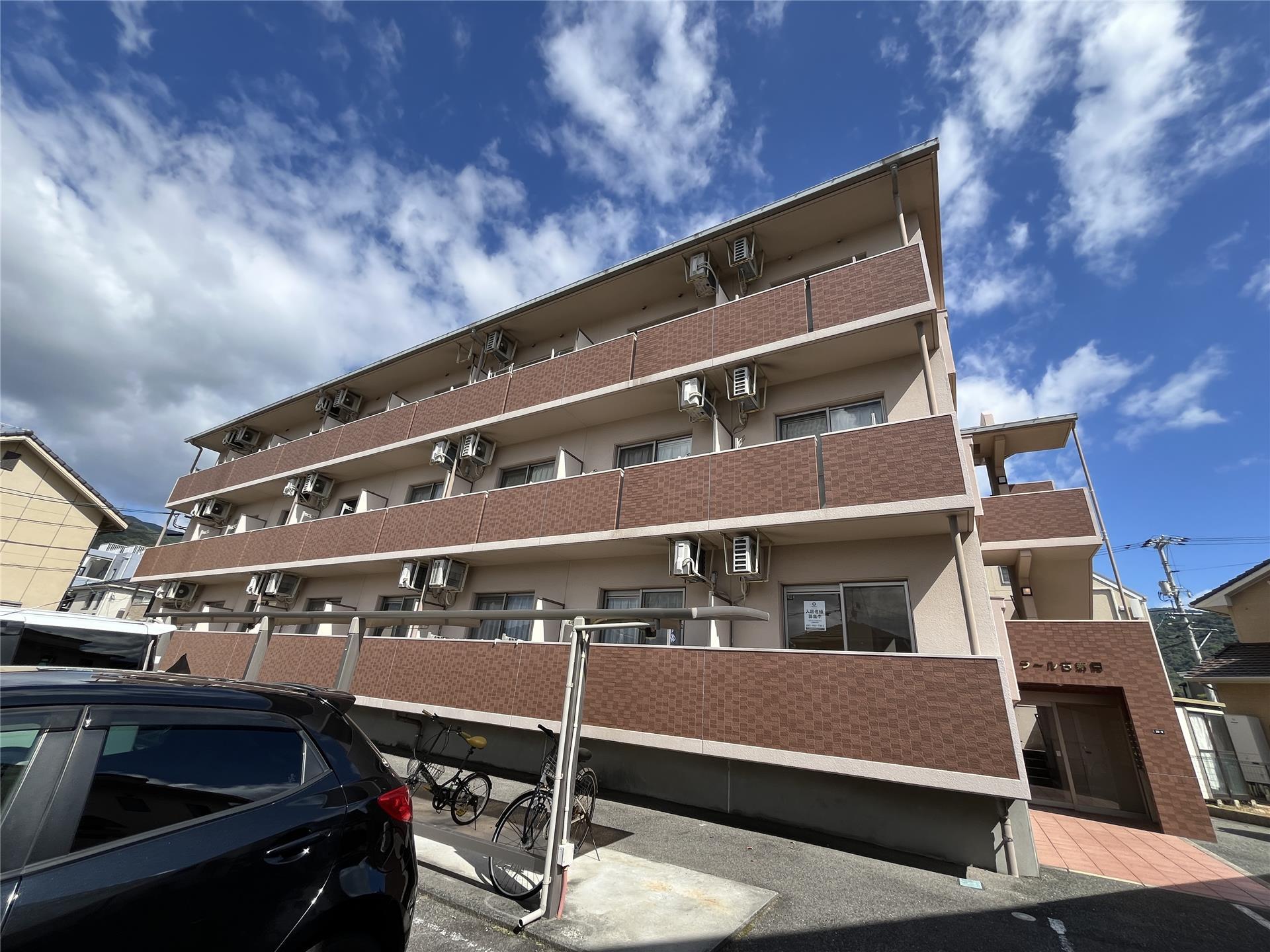 建物外観　2009年築　ラール古新開