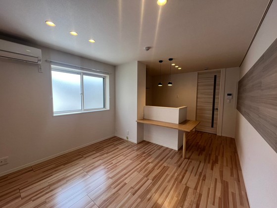 居室・リビング　※別部屋の写真です