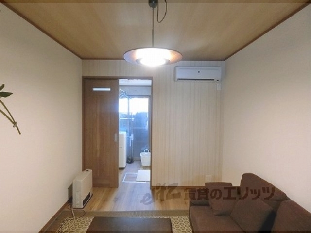 居室・リビング　リビング