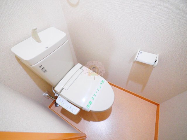 トイレ　別部屋参考