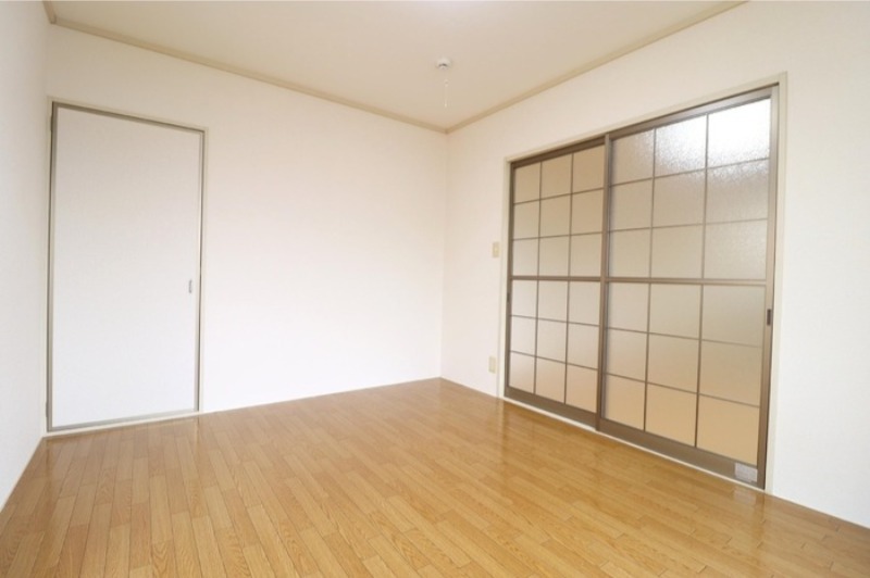 居室・リビング　図面と現状に相違がある場合には現状を優先