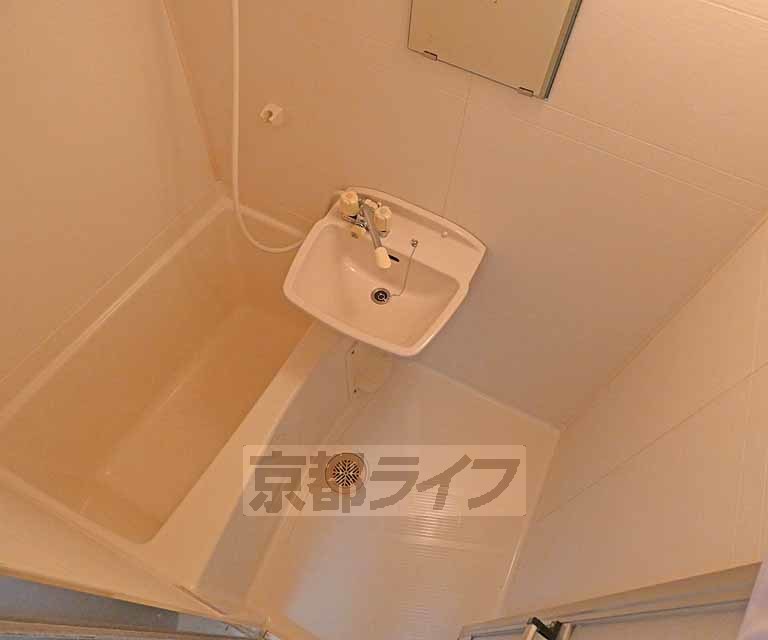 バス・シャワールーム　浴室です。