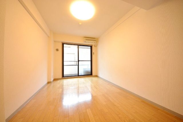 居室・リビング　★明るいお部屋★