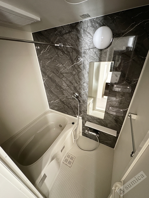 バス・シャワールーム　追い炊き・浴室暖房乾燥機付きバスルーム♪