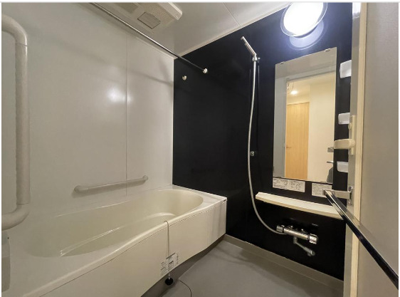 バス・シャワールーム　弊社でお手続き頂きますと仲介手数料が賃料の半月分＋消費税から