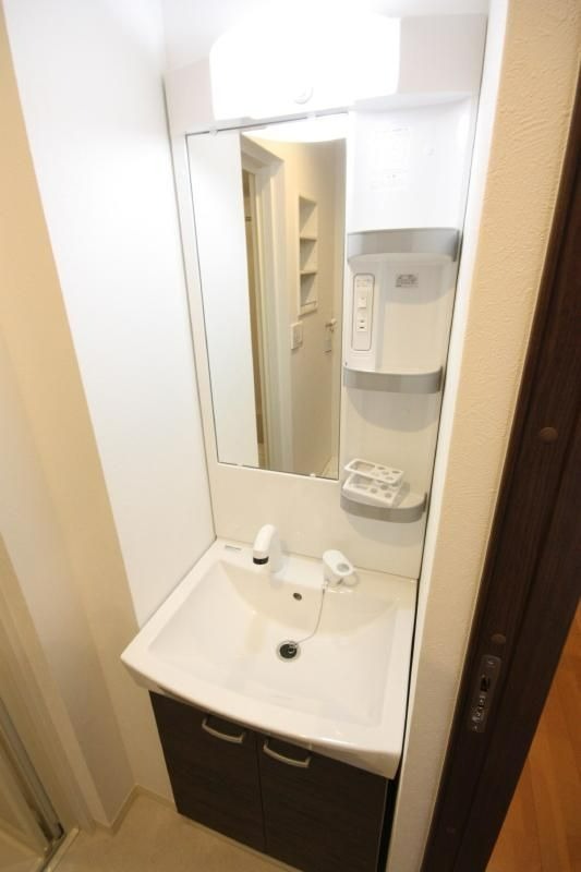 洗面設備　同型仕様