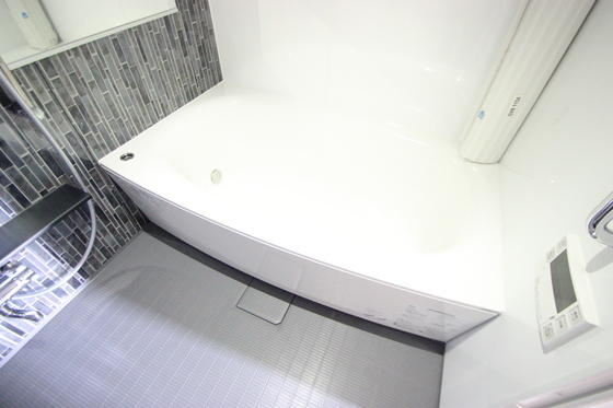 バス・シャワールーム　※写真は別号室です