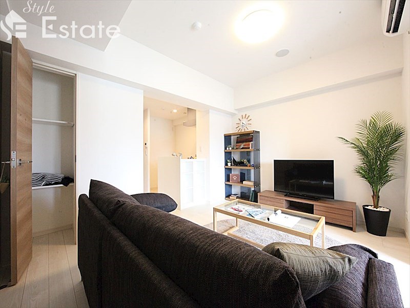 居室・リビング　内装