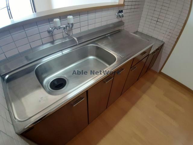 キッチン　同型反転モデル