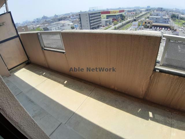 バルコニー　同型反転モデル