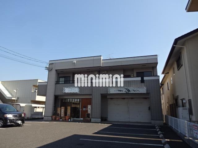 建物外観　１階が店舗です。