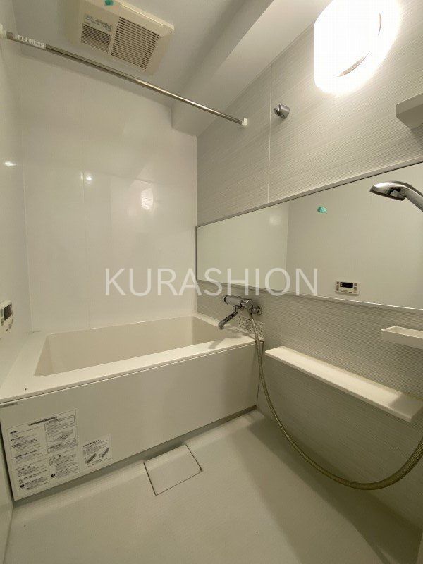 バス・シャワールーム　バス