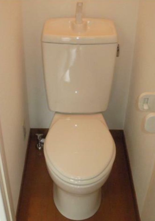 トイレ　独立型のトイレルーム☆