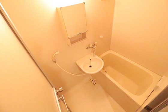 バス・シャワールーム　※別号屋の写真です