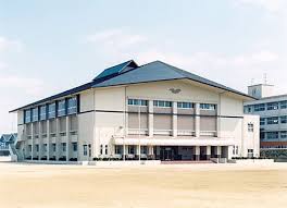 中学校　総社市立総社東中学校（中学校）まで1093m