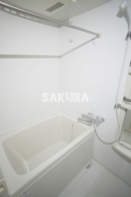 バス・シャワールーム　日々の疲れを癒すお風呂です♪