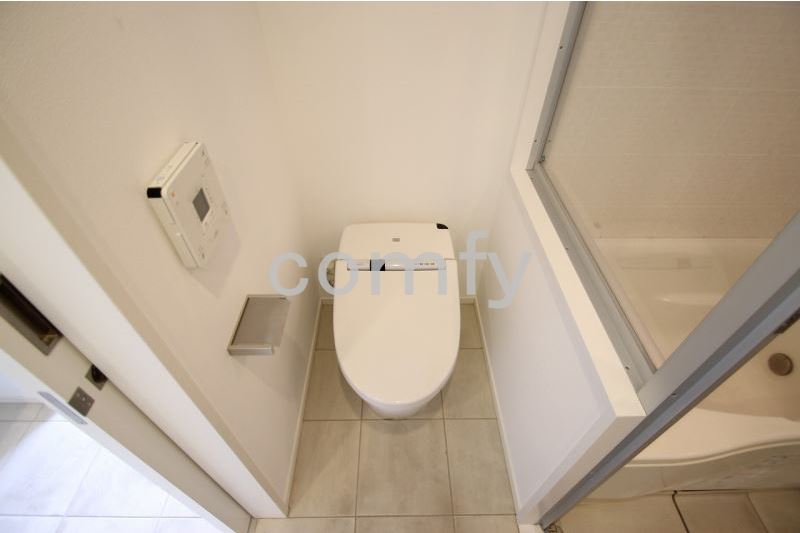 トイレ　ウォシュレット