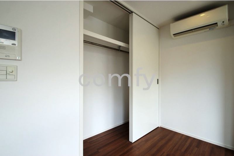 収納　クローゼット