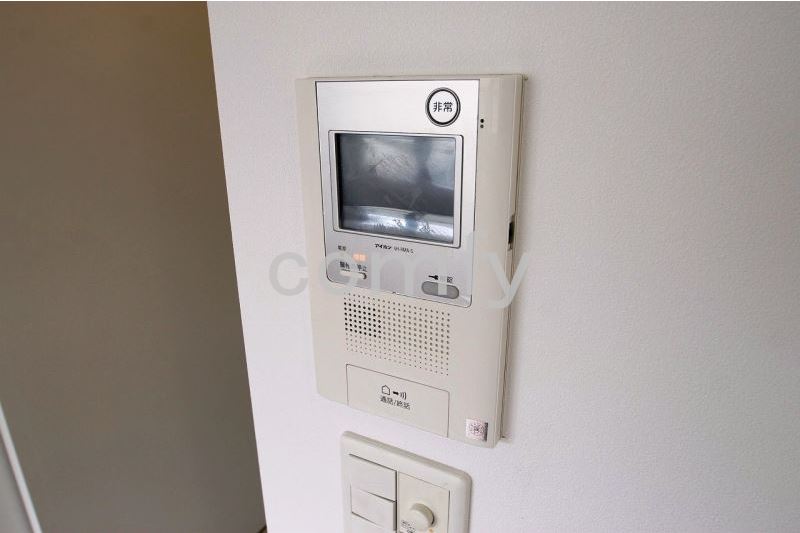 セキュリティ　モニター付きインターホン