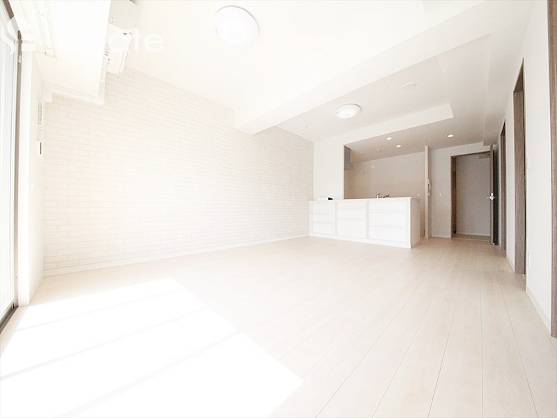 居室・リビング　内装