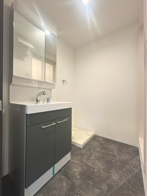 トイレ　温水洗浄便座付き♪♪