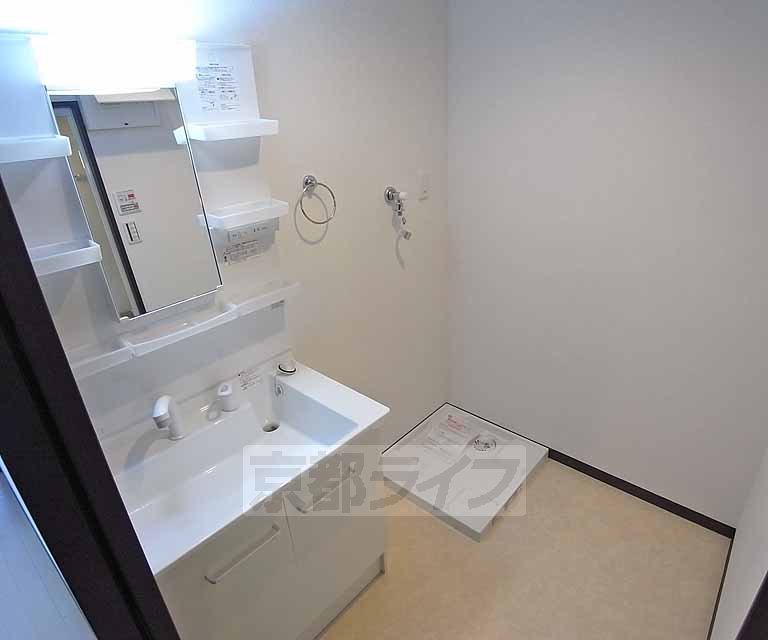 収納　脱衣洗面所です。