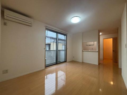 居室・リビング　※同物件201号室