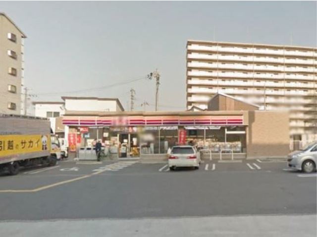 コンビニ　サークルK平野長吉出戸店（コンビニ）まで275m