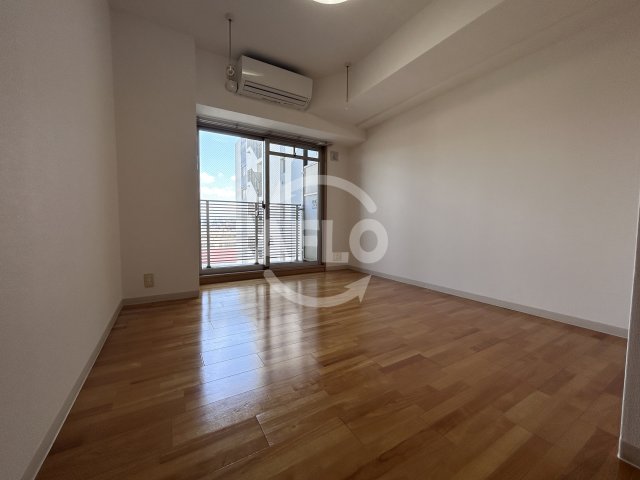 居室・リビング　ドゥーエ江坂II　リビング