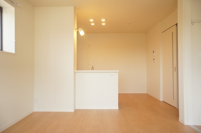 居室・リビング　図面と現状に相違がある場合には現状を優先